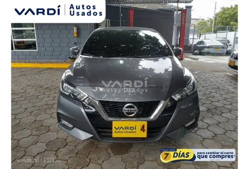 Nissan Versa Advance