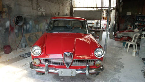 Imagem 1 de 12 de Alfa Romeo Jk