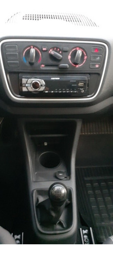 Imagem 9 de 13 de Volkswagen Up 1.0 Take 2017/2017 ( Laudo Cautelar Aprovado )