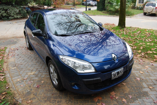 Imagen 17 de 17 de Renault Megane 2.0 Privilege 2012