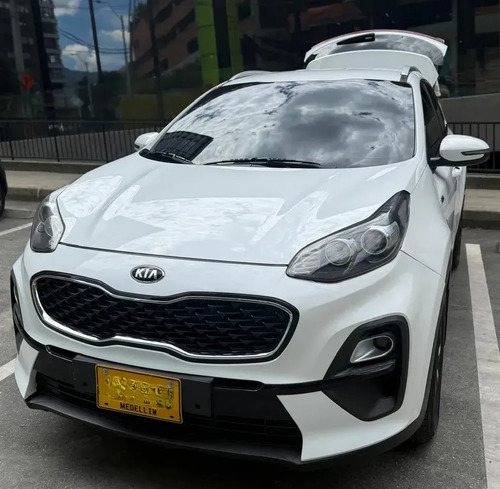 Kia Sportage 1.6 Turbo Diésel Híbrida 2021 At