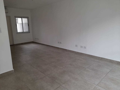 Imagen 4 de 6 de Venta De Oficina Quilmes