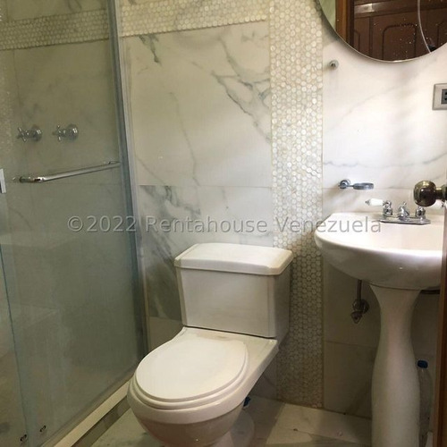 Imagen 5 de 13 de Marol Rentahouse Vende Townhouse En El Parral Valencia 22-21007