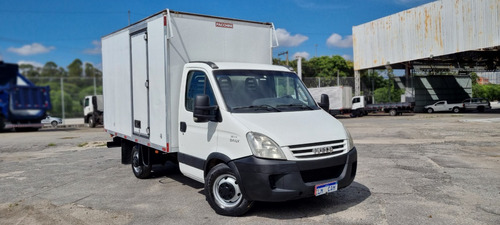 Iveco Dayli 35s14 Bau Baixo Km 2010 