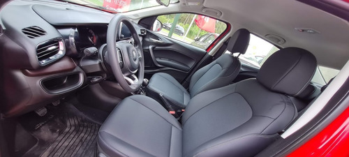 Imagen 13 de 15 de Fiat Cronos 1.8 Pack Style Mt5 Test Drive Nuevo Sin Rodar C