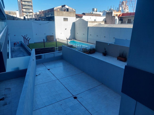 Departamento En Venta - 2 Dormitorios 2 Baños - Cochera - 83mts2 - Caballito, Capital Federal