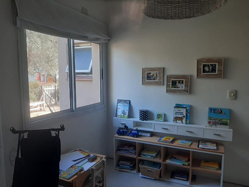 Imagen 16 de 22 de Muy Linda Casa En El Barrio Santa Maria De Los Olivos