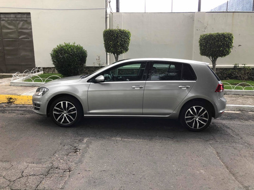 Imagen 5 de 15 de Volkswagen Golf 2017 1.4 Highline Dsg At