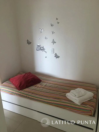 Imagen 10 de 11 de Apartamento En Mansa, 2 Dormitorios Y Medio, Parrillero