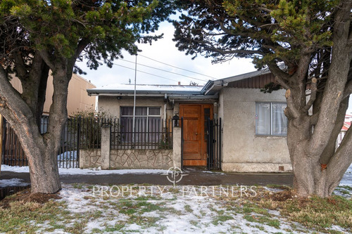 Casa Excelente Ubicación, Barrio Prat En Punta Are...
