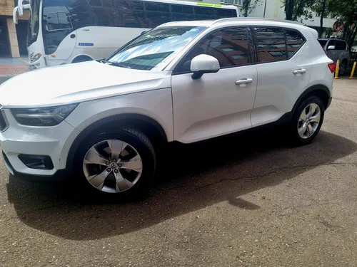 Volvo XC40 2.0 D4 Awd Momentum