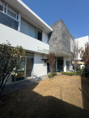 Casa En Venta, Lomas Verdes, 4 Recámaras.