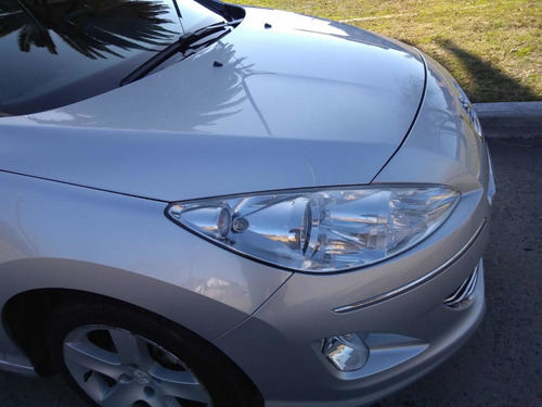 Imagen 4 de 15 de Peugeot 408 2015 2.0 Allure Plus 143cv