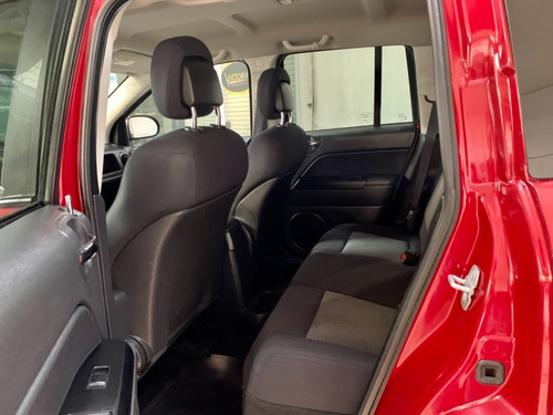Imagen 12 de 15 de Jeep Compass Equipada Extremadamente Preciosa Color Cereza