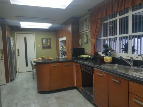 Imagen 9 de 14 de Mls Adl 21-15245 Esplendida Casa En Venta En Urb. Los Olivos