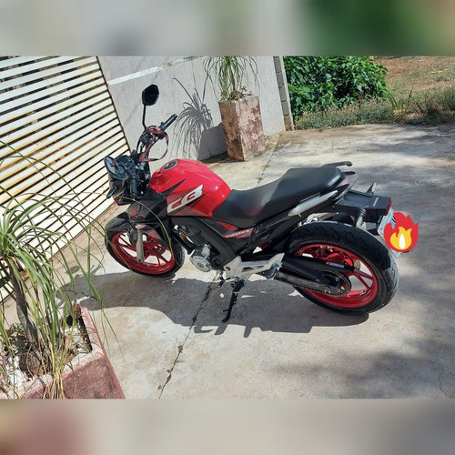 Imagem 2 de 6 de Honda Twister