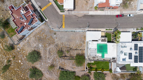 Terreno En Venta En Cumbres Residencial
