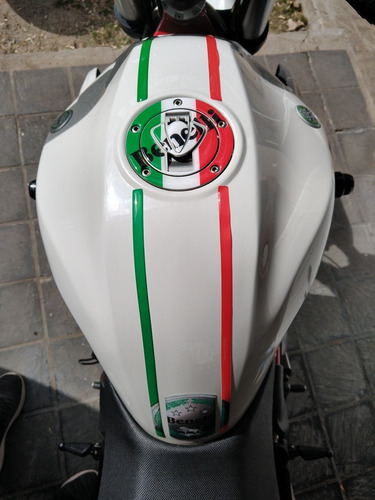 Benelli Tnt 300
