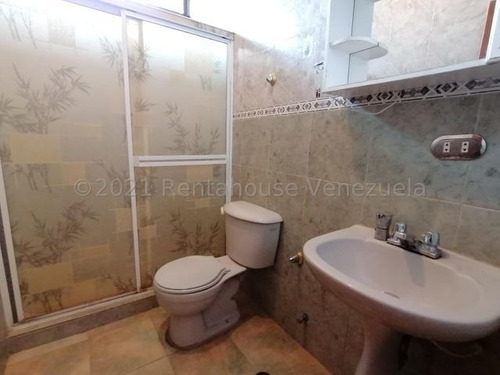 Imagen 21 de 30 de Casas En Venta Lara Cabudare 22-6900 /m