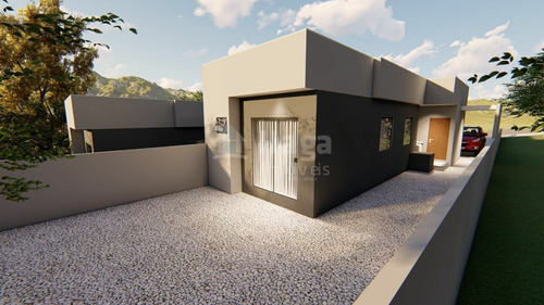 Imagem 4 de 5 de Casa À Venda No Bairro Limeira - Brusque/sc - 1866