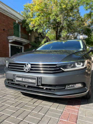 Volkswagen Passat 2.0 Tsi Highline 220cv
