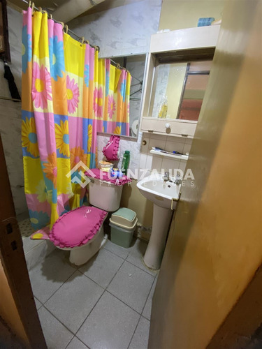 Departamento En Venta De 1 Dorm. En Maipú