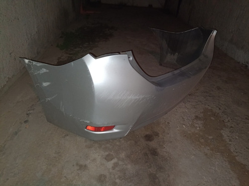Imagen 4 de 5 de Paragolpe Trasero Toyota Corolla