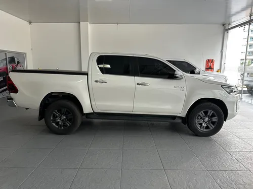 Toyota Hilux 4.0