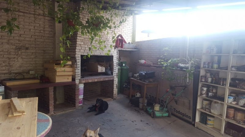 Imagen 14 de 17 de Casa En Venta En José C Paz