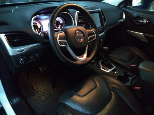 Imagen 5 de 8 de Jeep Cherokee Trailhank