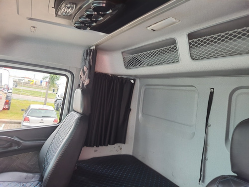 Imagem 11 de 15 de Mercedes-benz Atron 1635 S