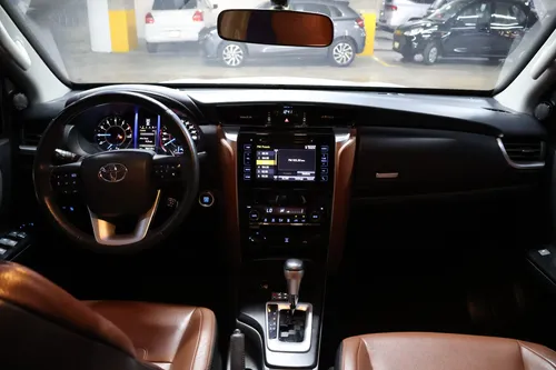 Toyota Fortuner 2016 - Blindada