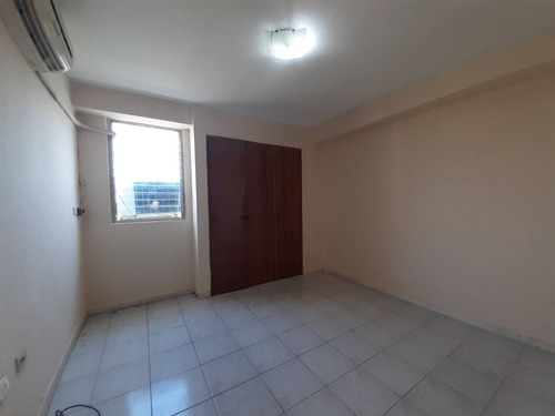 Imagen 17 de 30 de Ha 04244150222 Alquilo Apartamento De 75 Mts2, Sin Amoblar