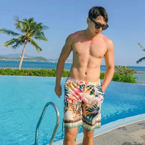 Bikini con pantalon corto hotsell