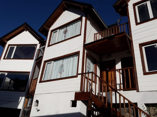 Imagen 1 de 11 de Alquiler Temporario / Departamento / Cabaña San Martin De Los Andes / Cochera / Centro / 2 Ambientes / Equipado