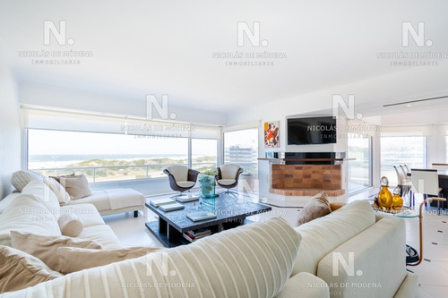 Penthouse Primera Fila Playa Brava- Ref: 3647