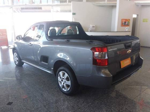 Imagem 8 de 11 de Chevrolet Montana 1.4 Mpfi Ls Cs 8v Flex 2p Manual