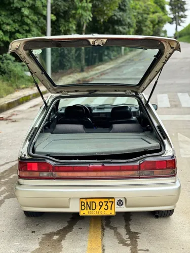 Mazda 323 1.3 Hs