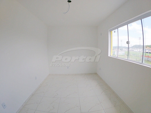 Sobrado Com 2 Dormitórios E 1 Vaga De Garagem Bairro Nossa Senhora Da Paz E Próximo Escola, Creche, Posto De Saúde Distancia Do Mar A 2km - 3578968v