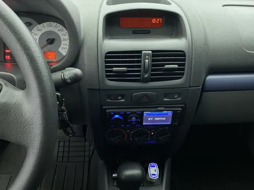 Renault Clio 1.6 Expression At