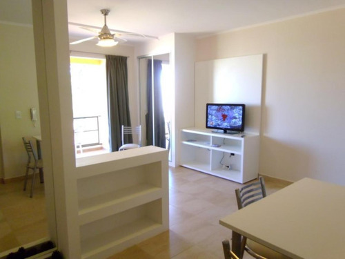 Imagen 7 de 18 de Departamento - Colon