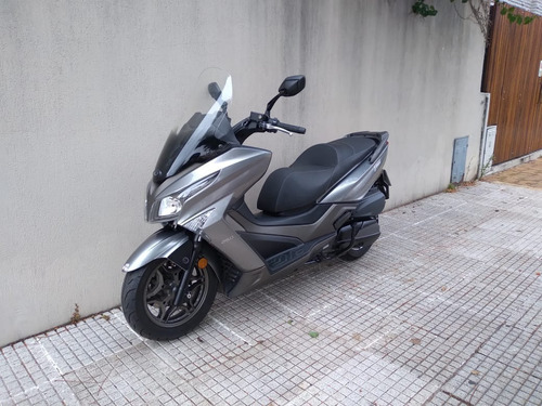 Imagen 8 de 8 de Kymco X Town 250 Xtown Excelente Estado En Brm !!!