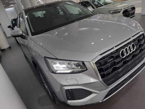 Audi Q2 40 TFSI STRONICQUATTRO