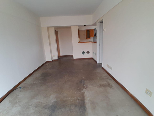 Departamento - 3 Ambientes - Alquiler - Colegiales