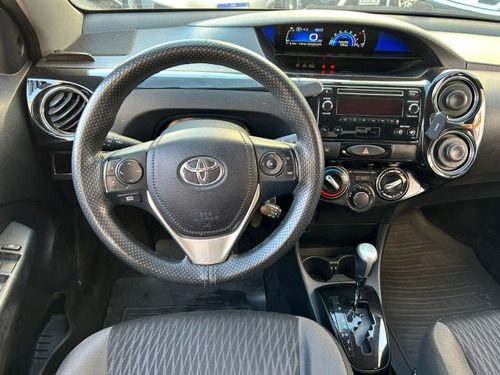 Toyota Etios Sedán Etios Sedán 1.5 XS SEDAN 16V FLEX 4P AUTOMÁTICO