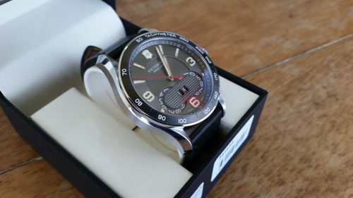 Relógio Victorinox Classic 241616