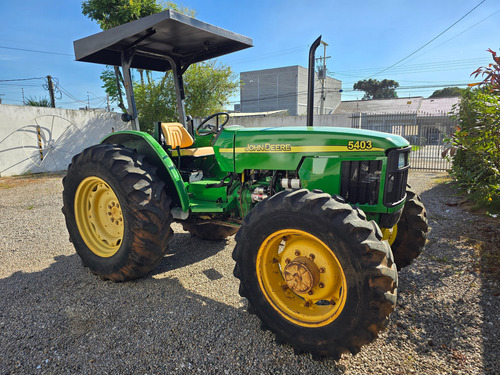Trator John Deere 5403 - Ano 2003 - 4x4 Traçado