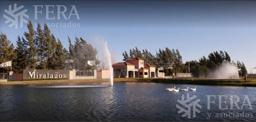 Imagen 4 de 11 de Venta De Lote En Club Miralagos 2 (28070)
