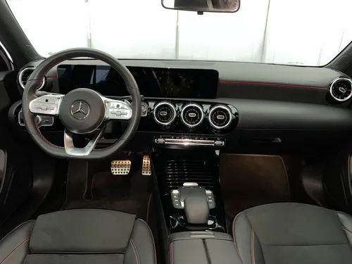 Mercedes-Benz Clase A A200 AT 1.3