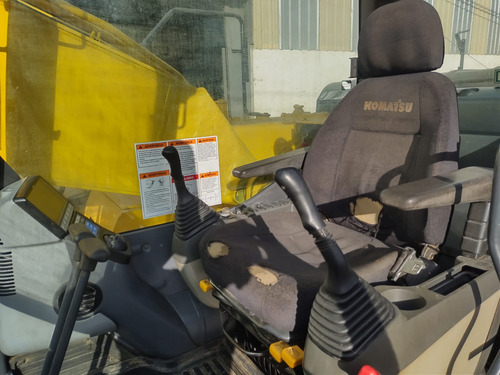 Excavadora Komatsu Pc 200 - 8